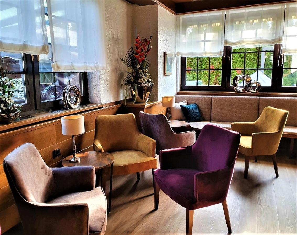 Dreispitz -B&B-Hotel Garni Hofheim Bagian luar foto