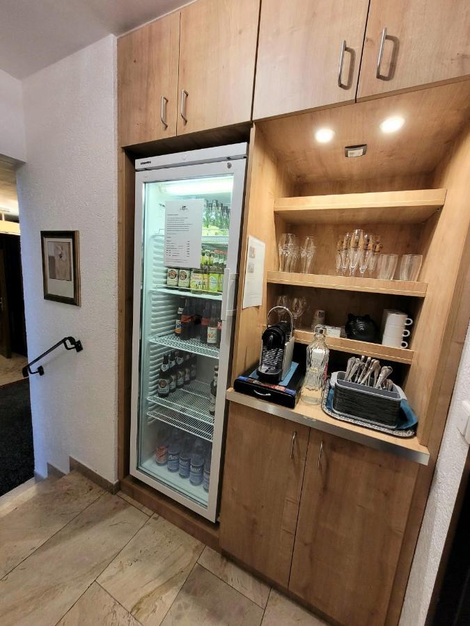 Dreispitz -B&B-Hotel Garni Hofheim Bagian luar foto